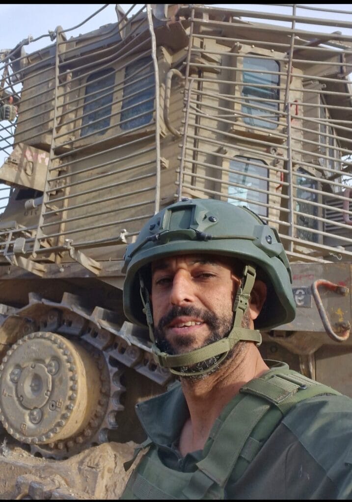 אסף רווח נקי לבניין