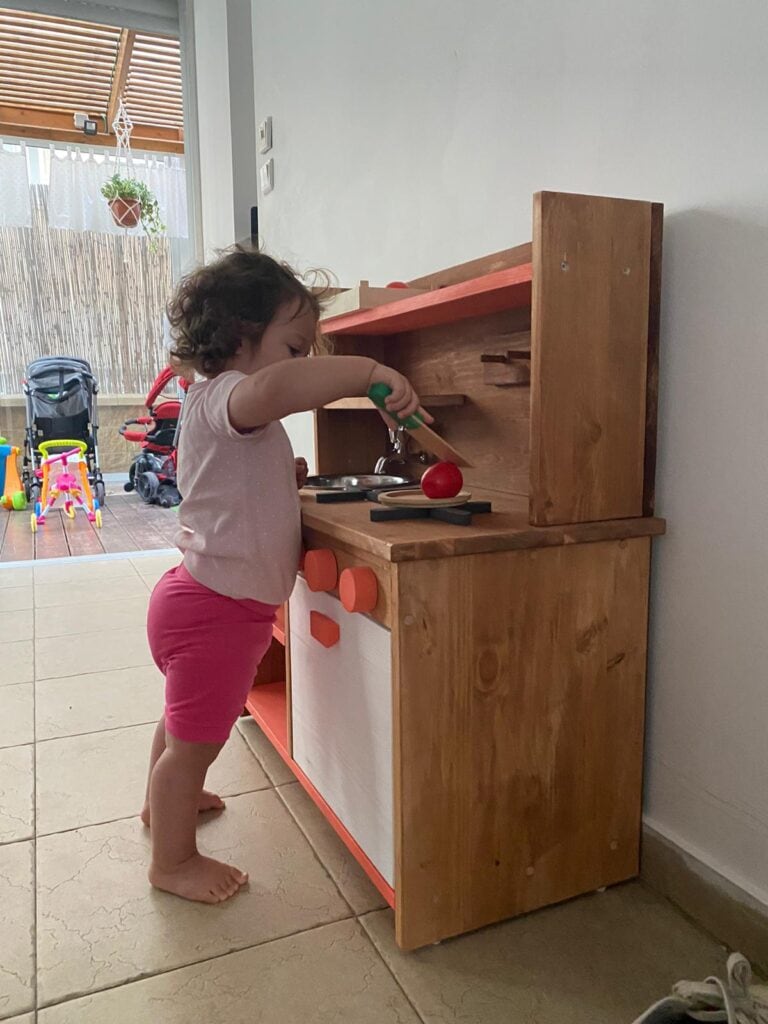 עסק של מילואימניק עודד אור-לי עץ משפחה סדנאות נגרות, קהילת עסק במדים תומכת בעסקים של מילואימניקים